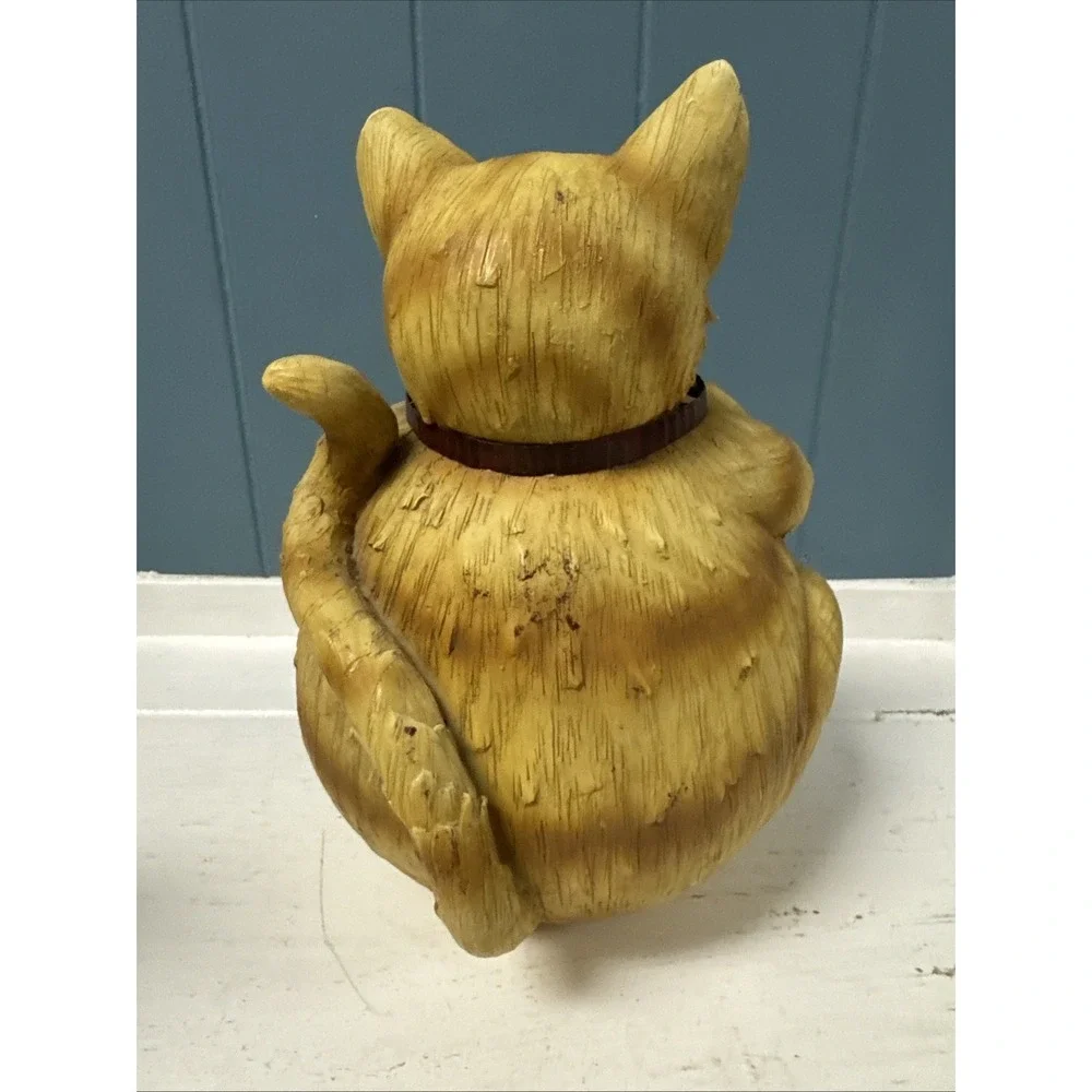 Resin Fat Orange Cat Tubby Tabby Kitty Figurine With Yarn 9